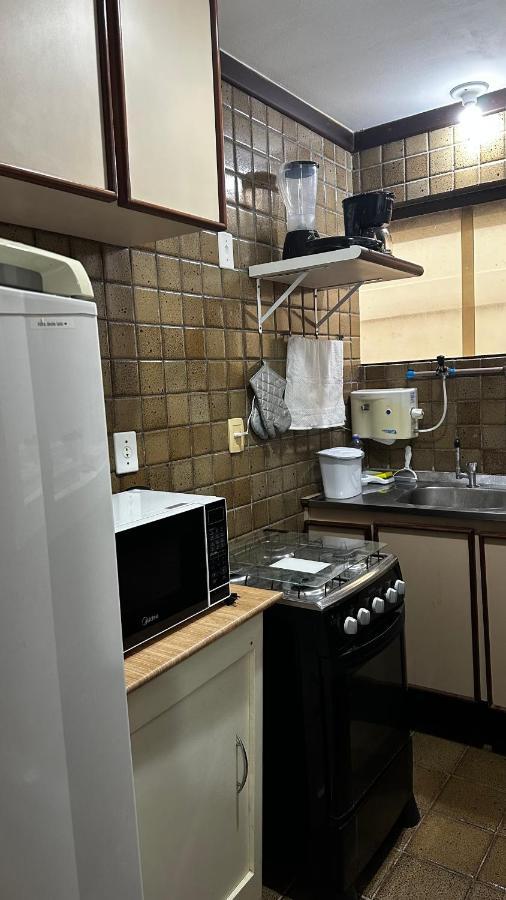 Apartamento Inteiro Frente Ao Mar De Ondina 萨尔瓦多 外观 照片